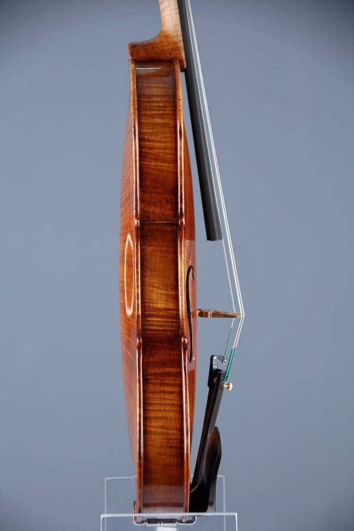 Leonhardt Rainer W. - Mittenwald anno 2024 - Die wilde Braune - G-715
